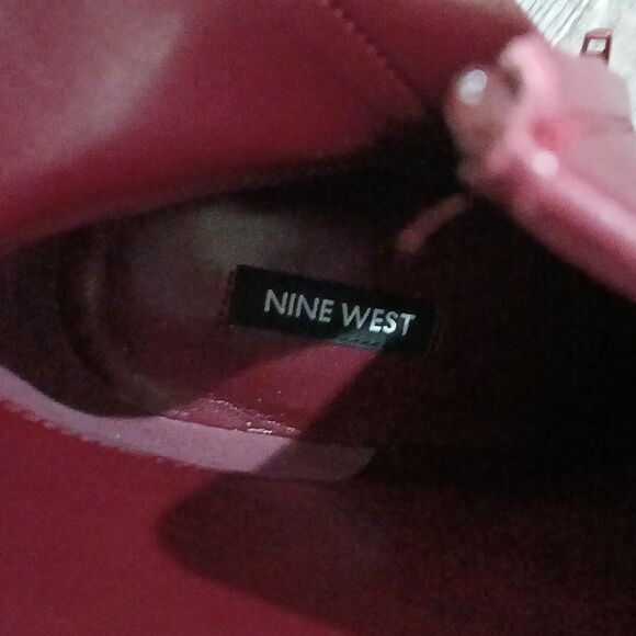 Nine West Sissa Dark Red (WIne) Leather Pointed Toe High Heel Ankle Boots Sz 11 - Picture 8 of 9